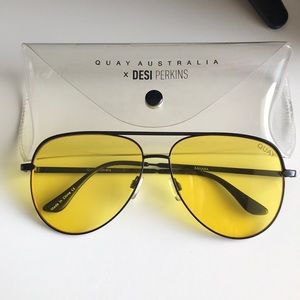 Quay Australia x Desi Perkins- Sunglasses